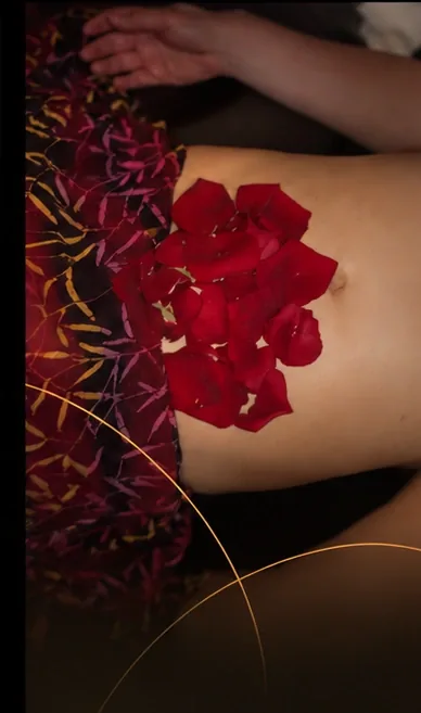 Massage mit Blüten